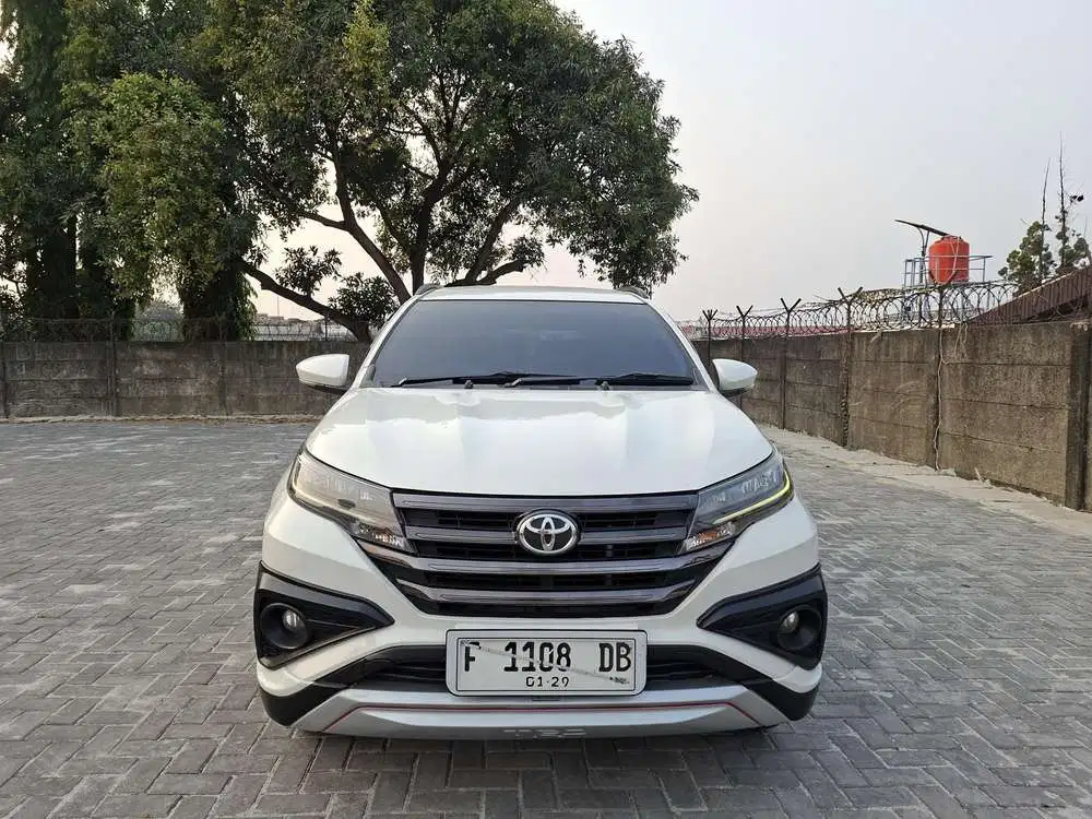 [MURAH] Toyota Rush S TRD AT 2018, Putih