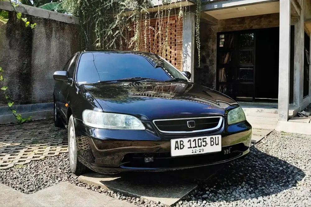 Honda Accord S86 VTI 2000
