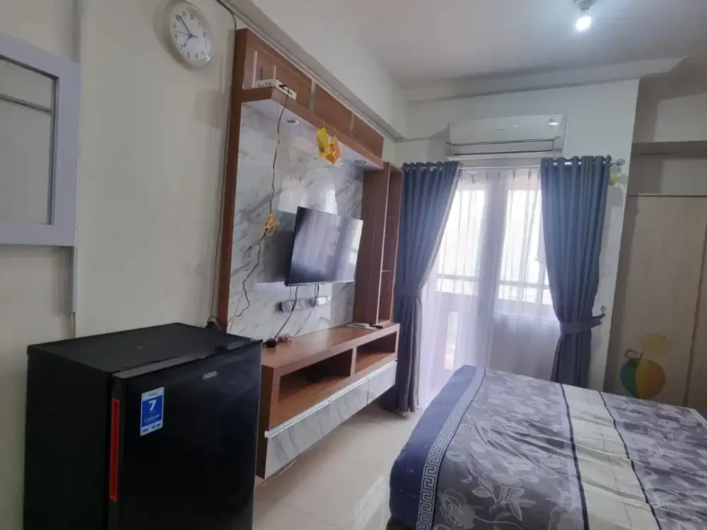 Disewakan Apartemen Atas Mall Full Furnished