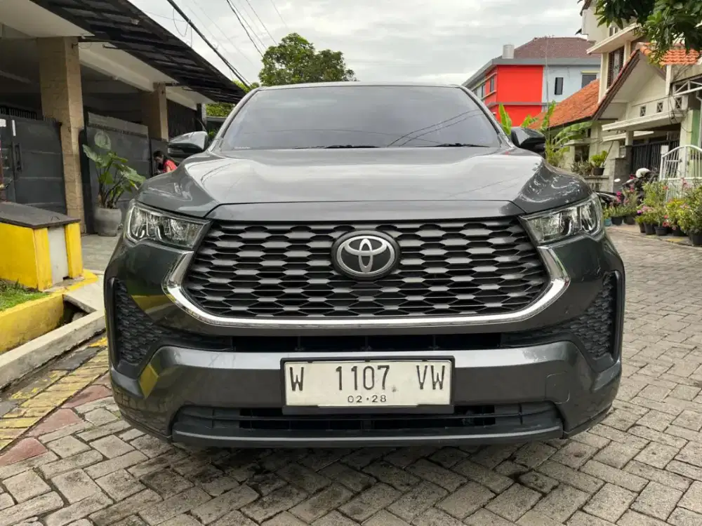 TOYOTA ZENIX 2.0 V CVT 2022