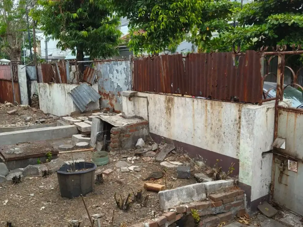 DIJUAL RUMAH LAMA Darmo Permai Selatan Dekat Jalan HR Muhamad