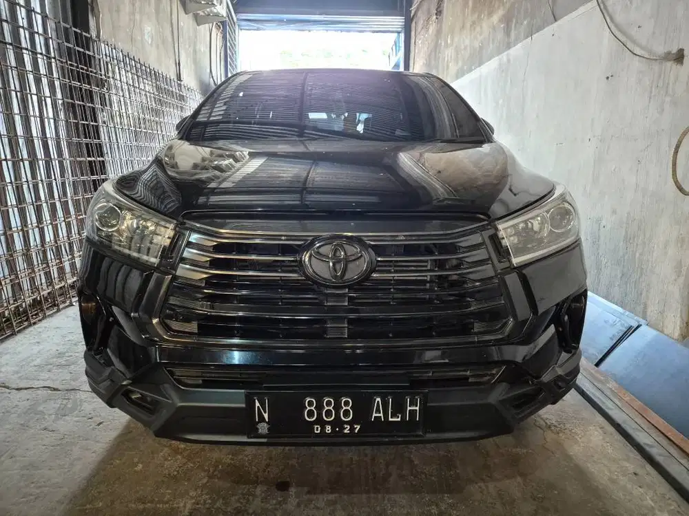 Innova Venture AT 2022 Nopol Cantik