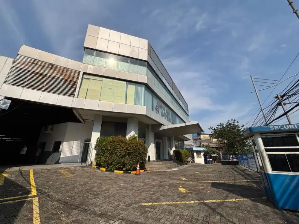 DIJUAL GEDUNG EX SHOWROOM GUNUNG SAHARI – JAKARTA PUSAT