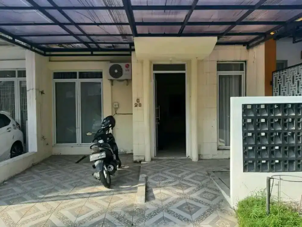 Rumah Siap Huni Di Komplek Sosekarno Hatta Bandung
