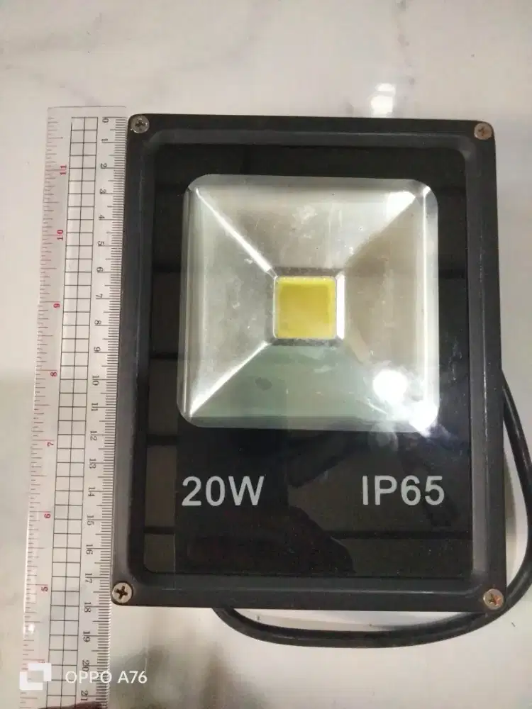 Lampu sorot LED 20 & 10 watt