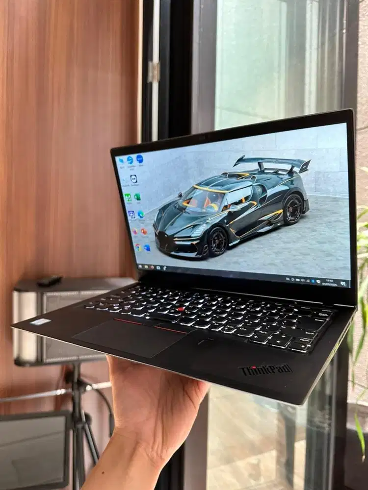 Laptop Thinkpad X1 Carbon Intel Core i5 8/256GB SSD Mulus Slim Tipis