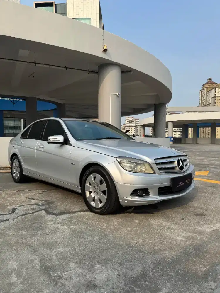 Mercedes-Benz C200 1.8 CGI AT Tahun 2011