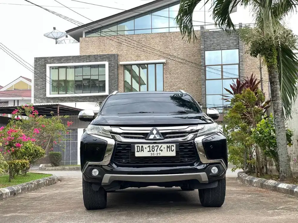 Dijual Mitsubishi Pajero Sport 2.4L Dakar 4X4 Matic Tahun 2019