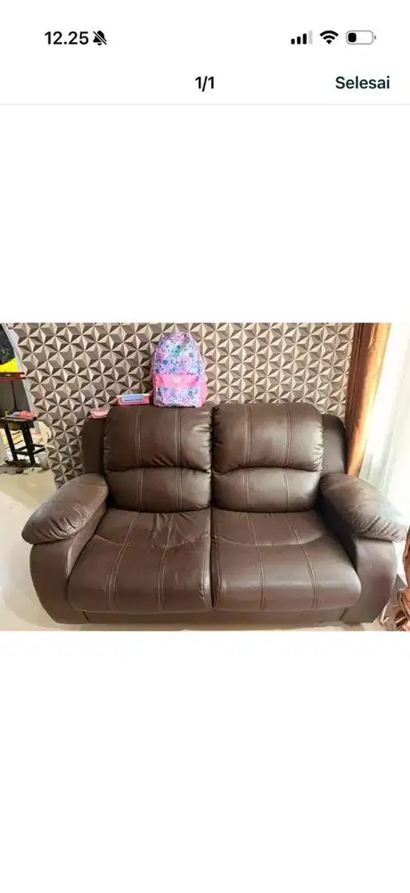 Sofa kulit informa