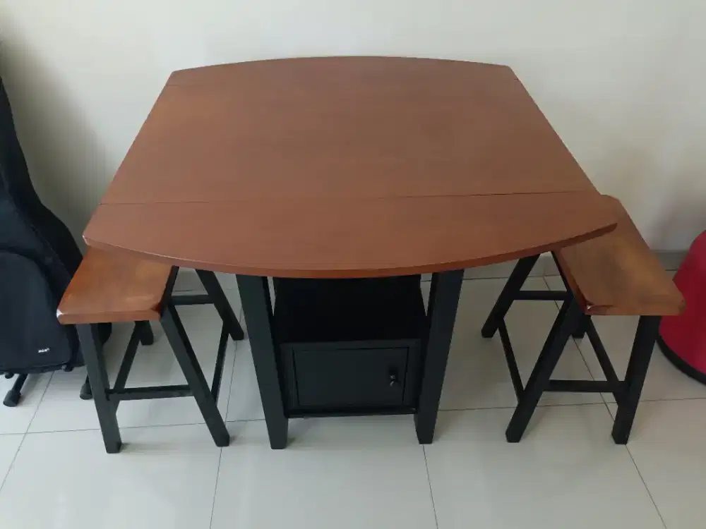 Meja Bar Informa