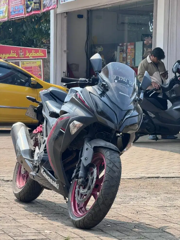 Di jual kawasaki ninja 250 abs fi th 2016