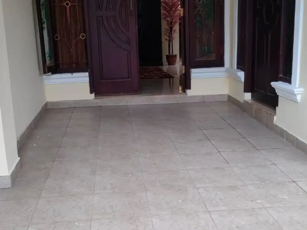 DIJUAL Rumah Siap Huni dengan Legalitas SHM yang Luas di Pamulang