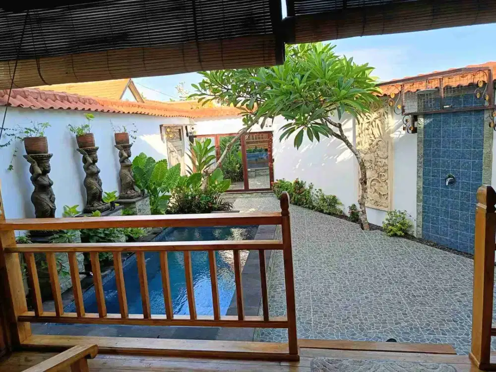 villa kayu jalan penyaringan Sanur bali