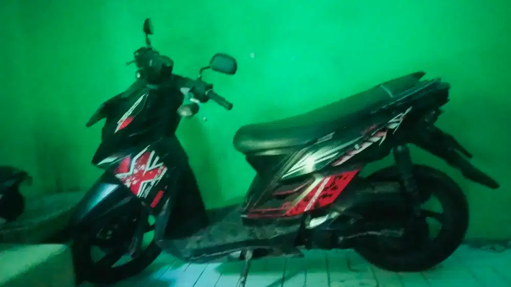 yamaha x ride merah
