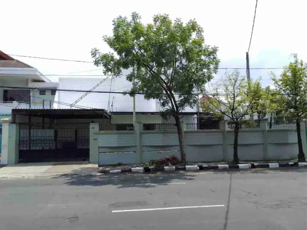disewakan rumah usaha di raya jemursari surabaya