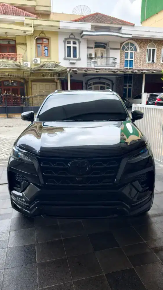 Toyota Fortuner GR 2.4 A/T