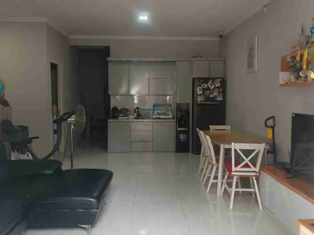 Dijual Rumah 2lt full bangunan Metro Permata 1, Selangkah ke Lavela GLC