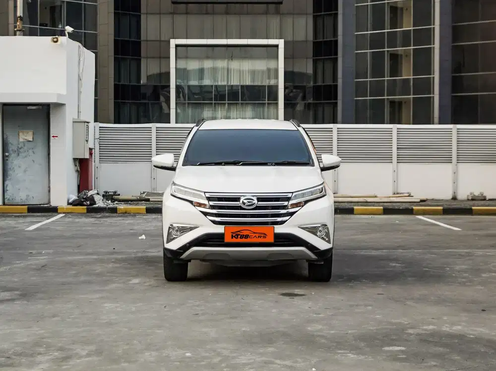 TDP 20 juta !!! Daihatsu Terios 1.5 R AT 2021 Putih