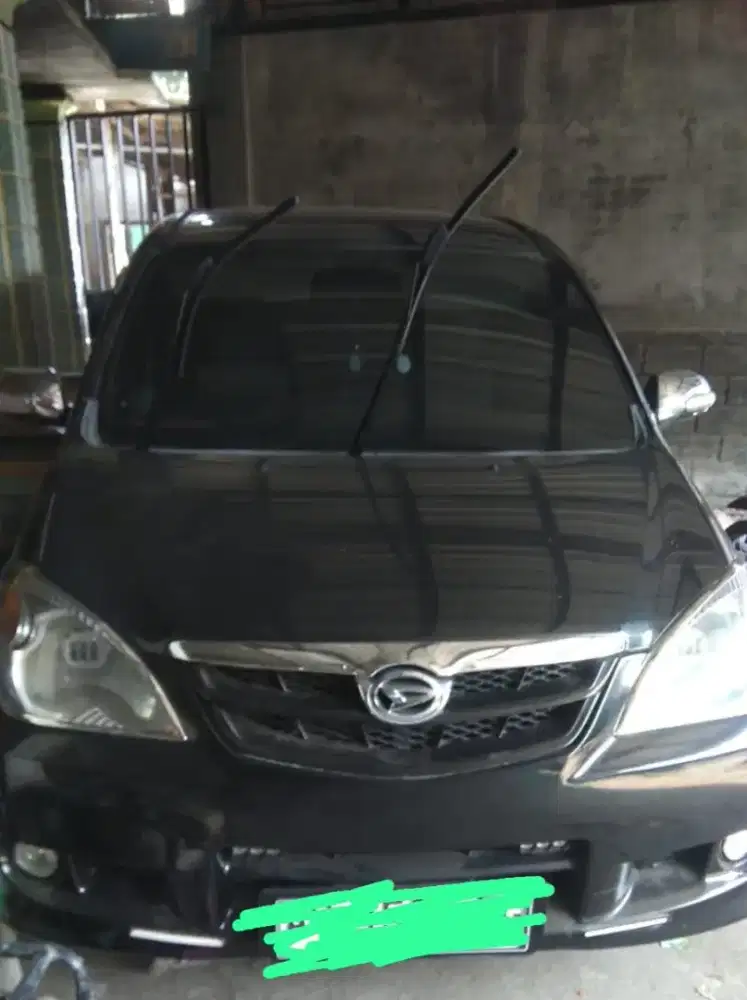 Xenia Li deluxe 2009