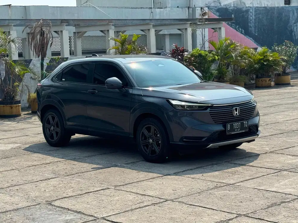 PALING MURAH !! DP 10jt HRV E CVT MATIC 2022 FACELIFT !! HONDA MURAH !