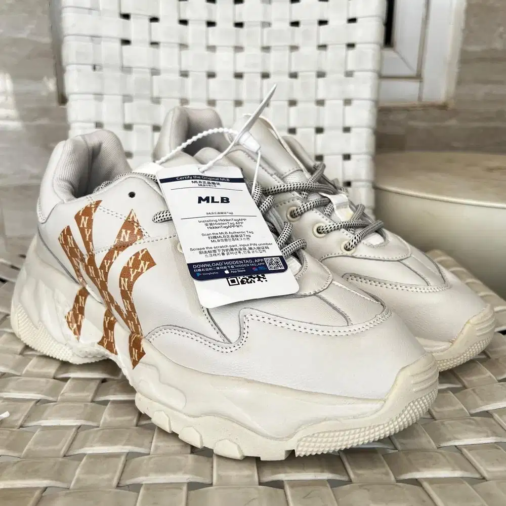 SEPATU SNEAKERS KOREAN STYLE MLB YANKEES SIZE 44 insol 27