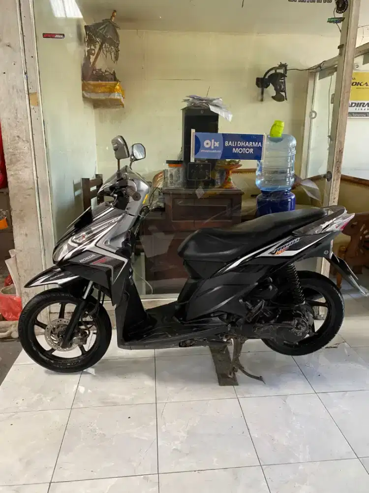 Honda Vario techno 2011 cash. Bali dharma motor