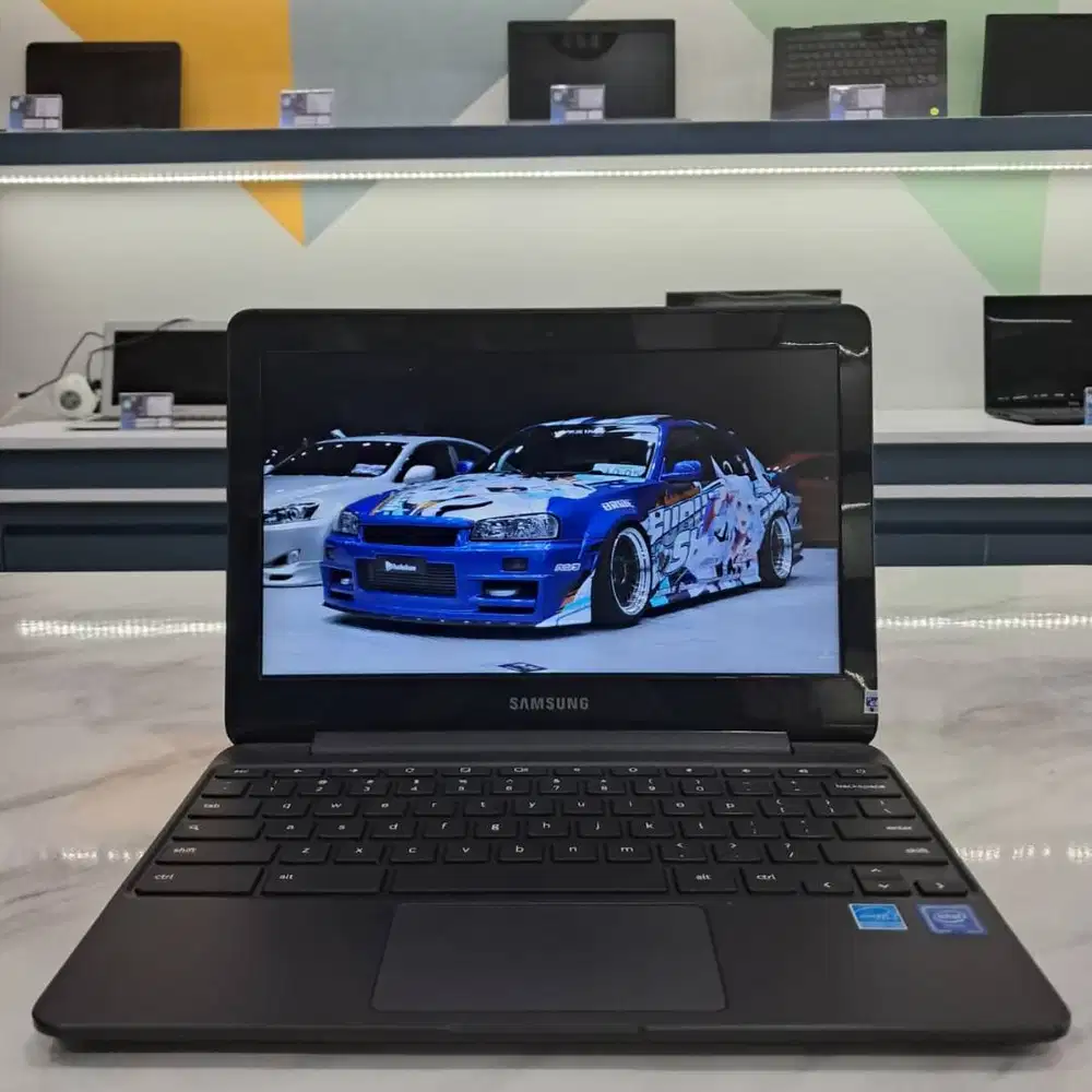[S02] Laptop SAMSUNG |4GB|16GB| Cocok untuk pelajar