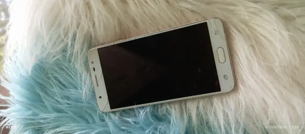 Samsung Galaxy J7 Prime Ram 3 GB / 32 GB mati total