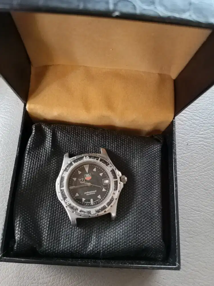 di jual jam tangan pria ori  merk TAGHEUER