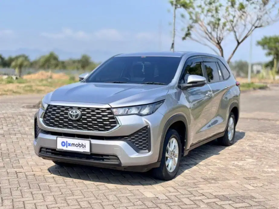 Toyota Kijang Innova 2.0 Zenix G CVT Bensin OTOMATIS 2023 LBAS