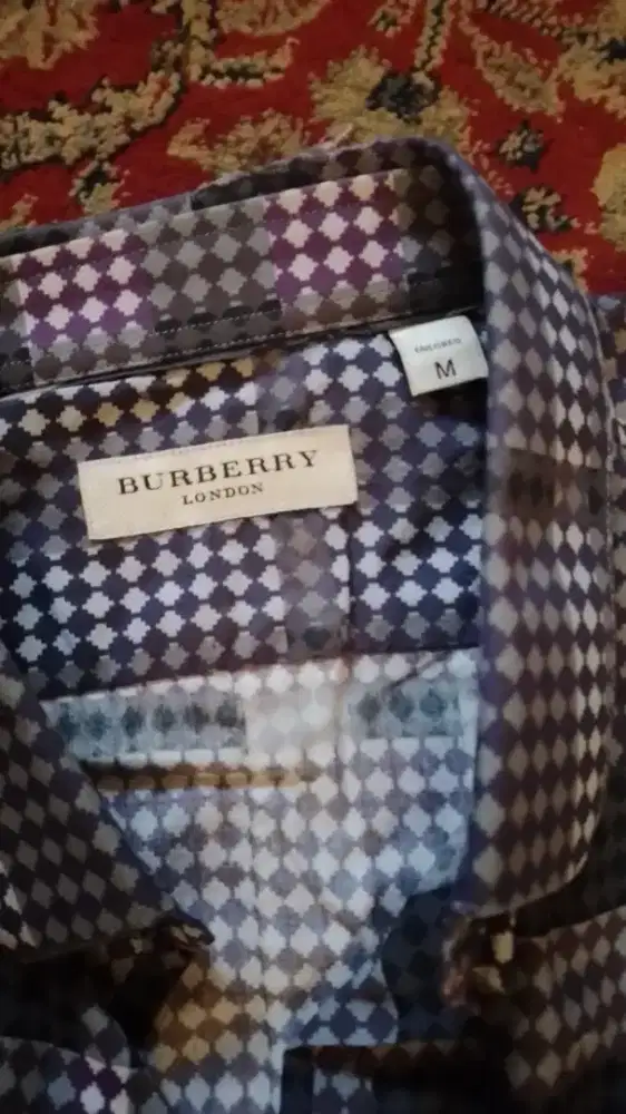Kemeja Burberry Original Size M Lengan Panjang
