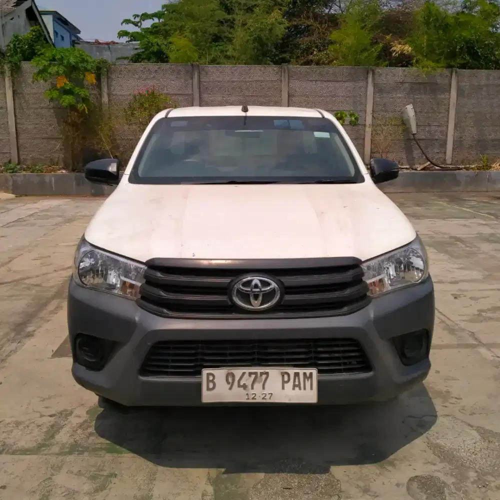 TOYOTA HILUX PICK UP 2.4 4X2 MT 2022