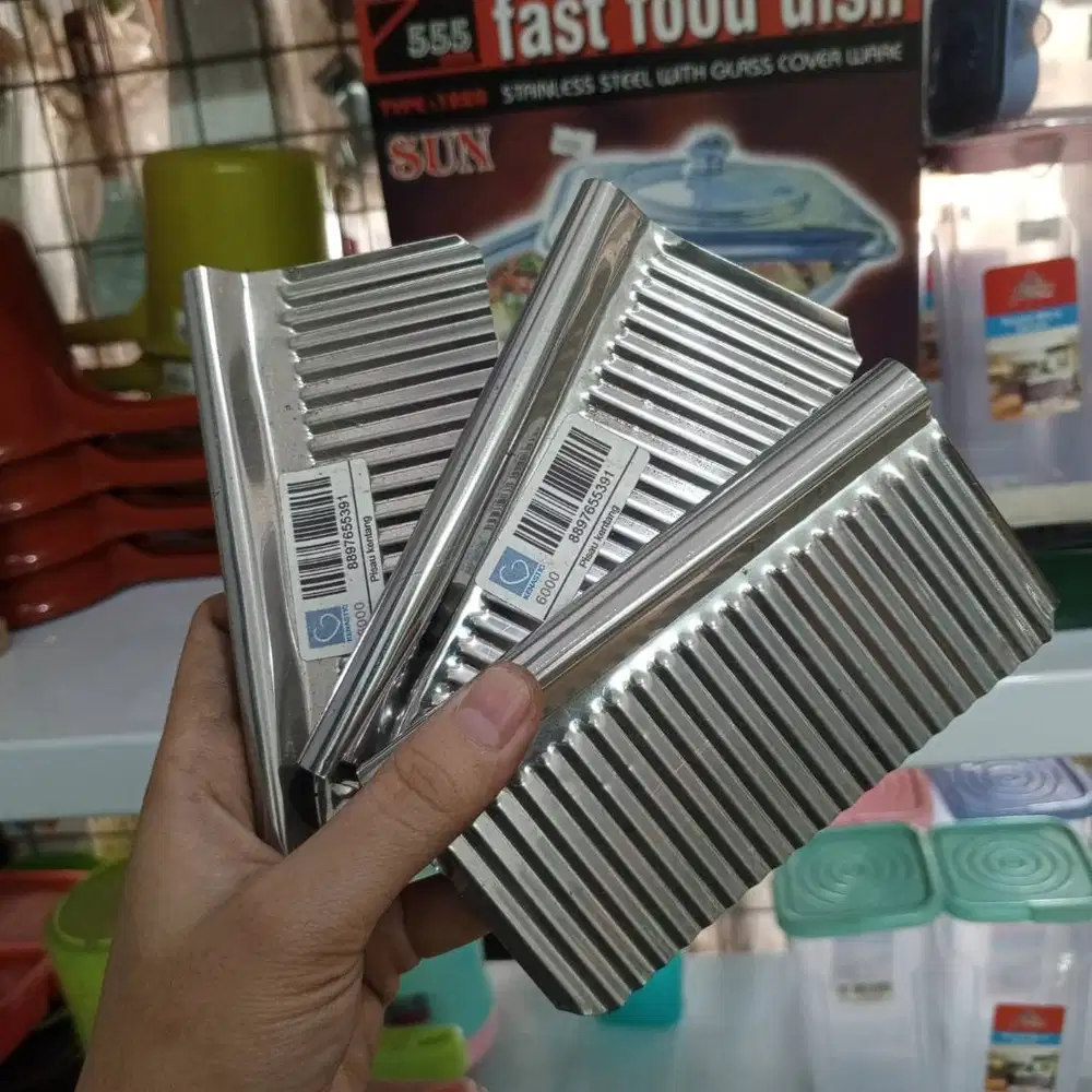 PISAU PEMOTONG KENTANG – PRAKTIS & RAPI