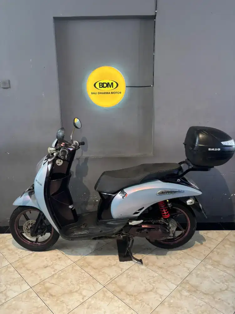 Honda sscoppy 2012 cash. Bali dharma motor