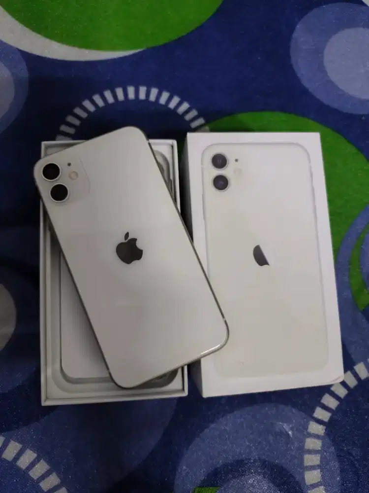 iPhone 11 128 Inter All Operator Mulus Fullset