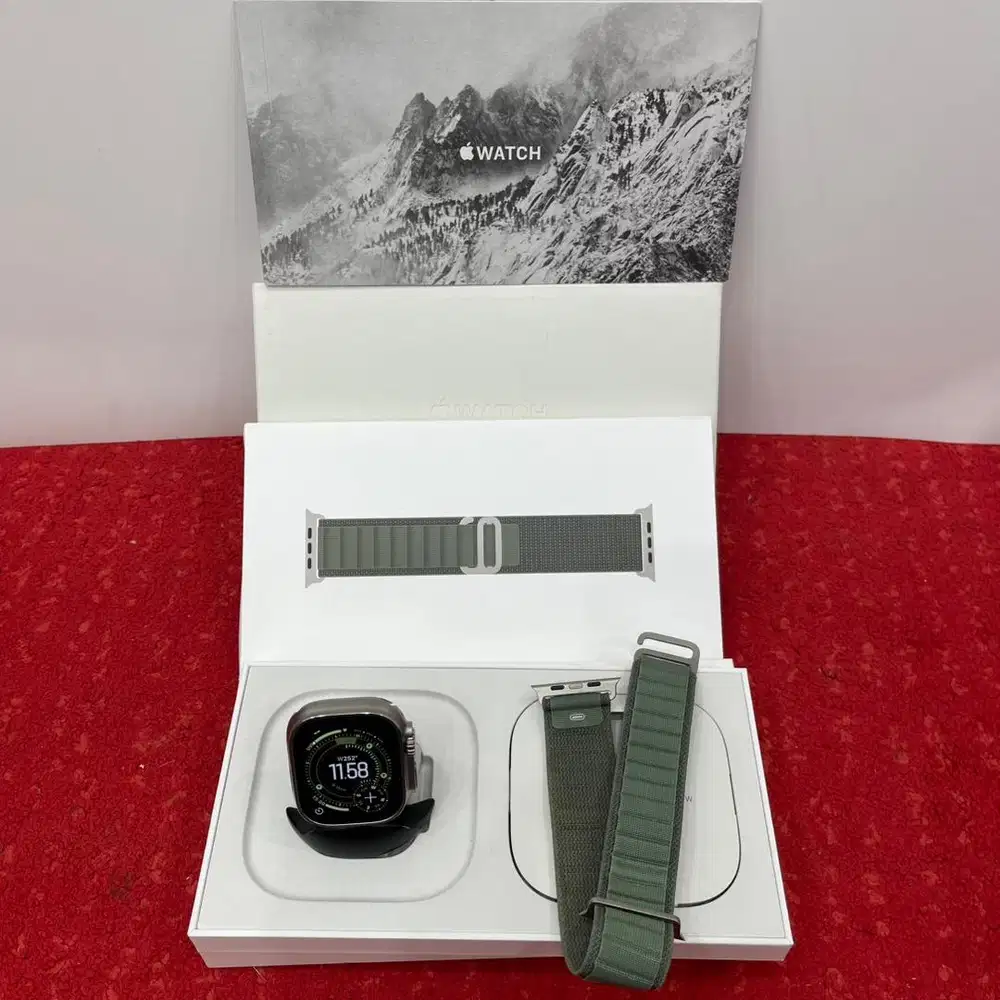 Apple Watch Ultra 1 49mm Titanium Green Alpine Loop L