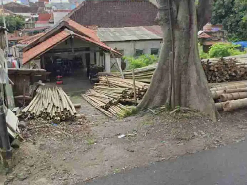 Tanah bonus Bangunan di Jl Basudewo, Bulustalan Semarang Selatan