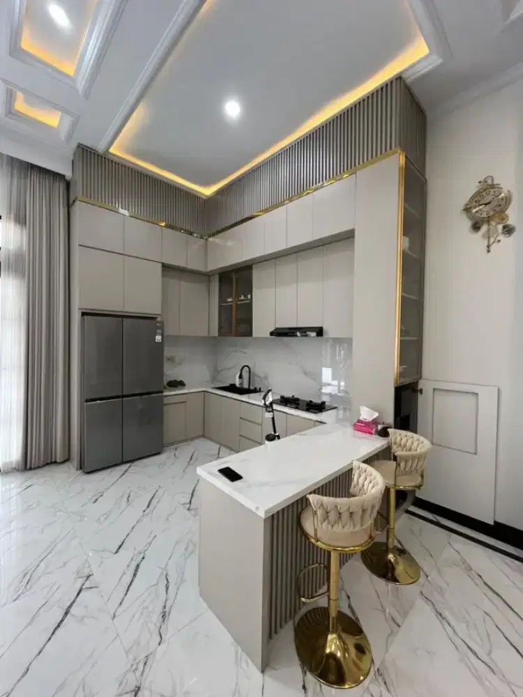 Kitchen set custom