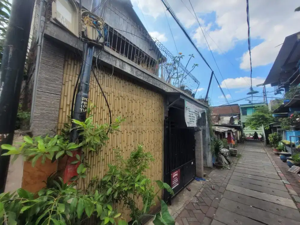RUMAH DUA LANTAI KAWASAN SUKOMANUNGGAL, SURABAYA