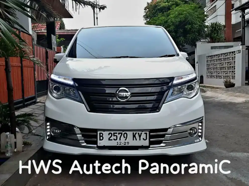 PANORAMIC low KM NISSAN serena HWS 2017 serena autech bisa TT voxy