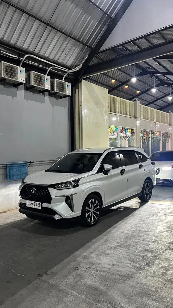 Toyota New Veloz Q CVT TSS Automatic
