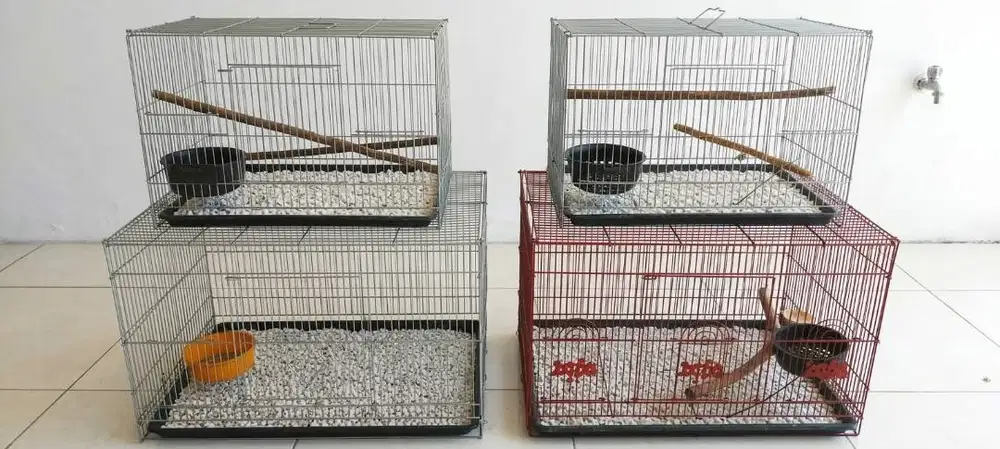 DIJUAL BORONGAN 4 KANDANG BESI