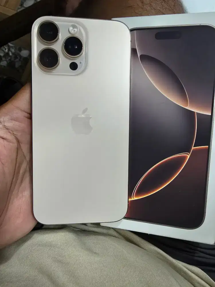 Iphone 16 Pro MaX 256Gb ID/A resmi mulus lngkp ori TT masuk