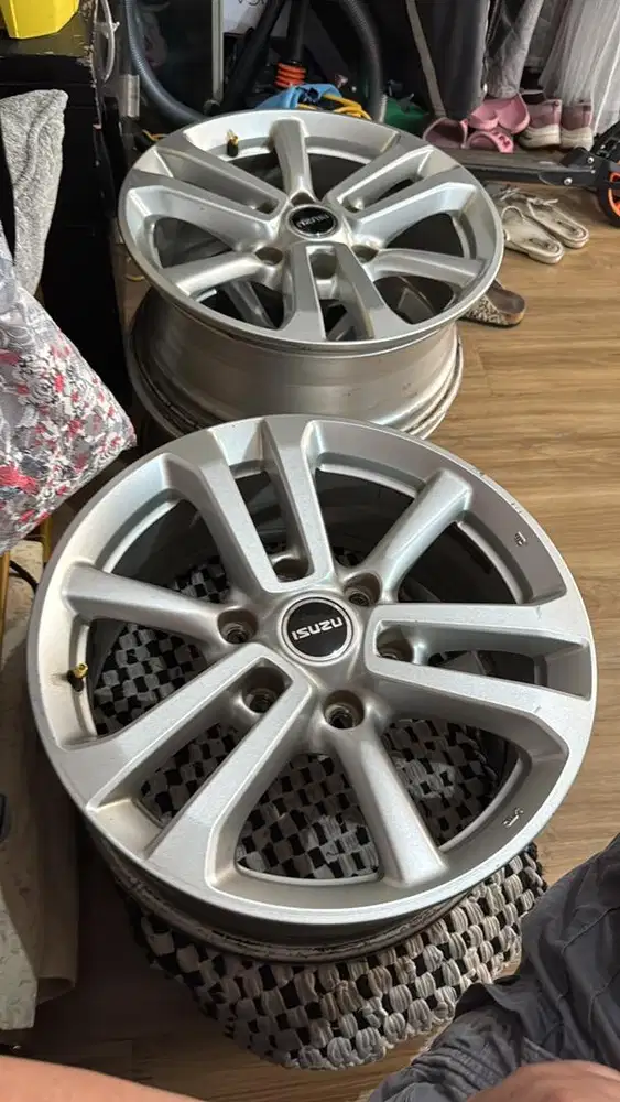 Velg Oem Isuzu Mux 4x4 Facelift