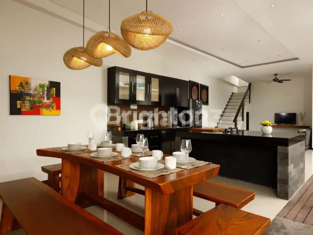 FOR SALE  3 BR VILLA WITH VIEW AT BENOA BADUNG
