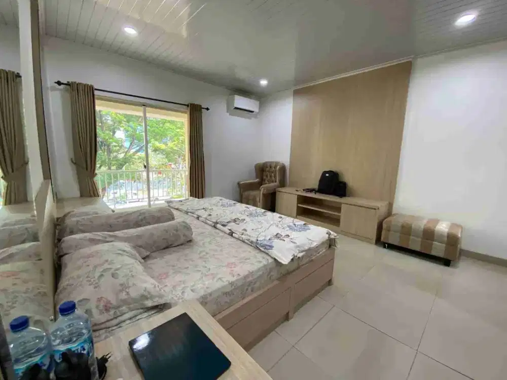 Rumah furnish pik 1 lokasi paling strategis banyak kamar
