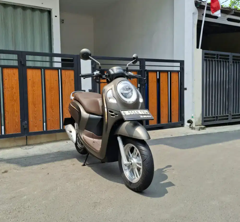 Honda Scoopy 110 CBS ISS MULUSSS Surat Lengkap