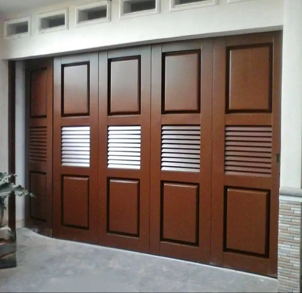 Pintu garasi besi minimalis