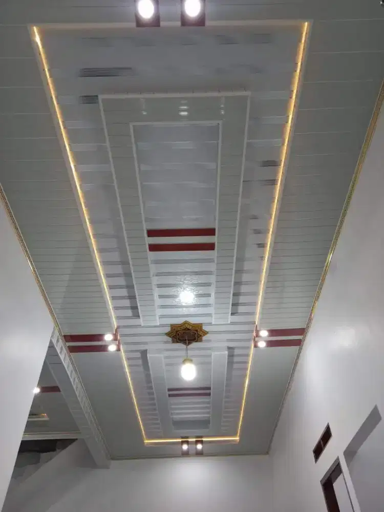 Distributor plapon PVC dan interior
