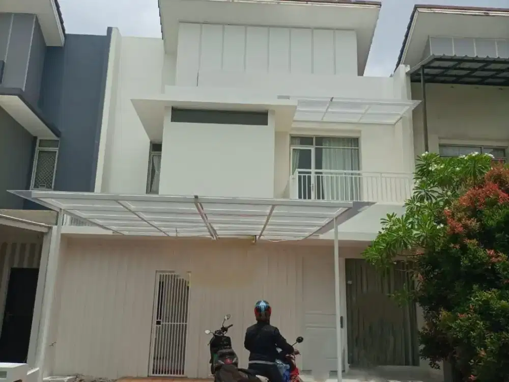 JUAL SEGERA RUMAH 2 LANTAI DI FORESTA - BSD CITY